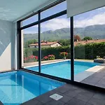 Llanes Piscina Interior Y Exterior - Talima La Pereda de Llanes