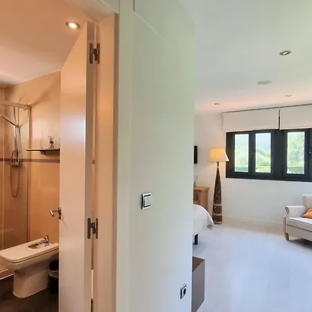 シャレー La Talima - Diseno En Entorno Rural De Llanes *