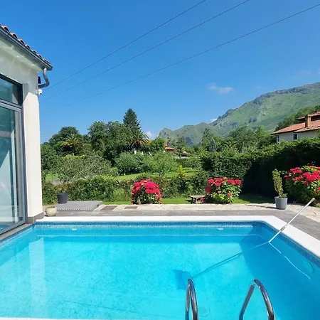 Llanes Piscina Interior Y Exterior - Talima *