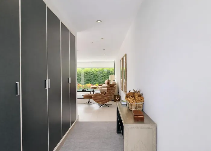 Llanes Piscina Interior Y Exterior - Talima *