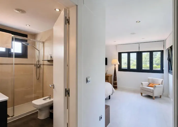 Llanes Piscina Interior Y Exterior - Talima *